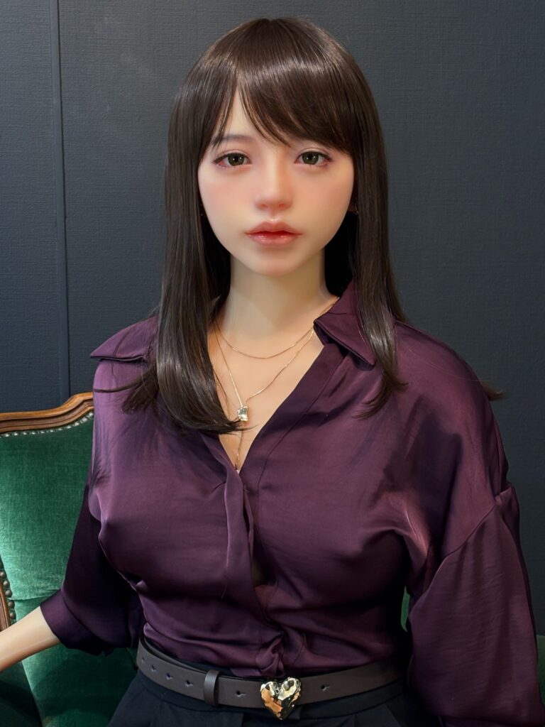 オリエント工業のリアル系日本製ラブドールモデル